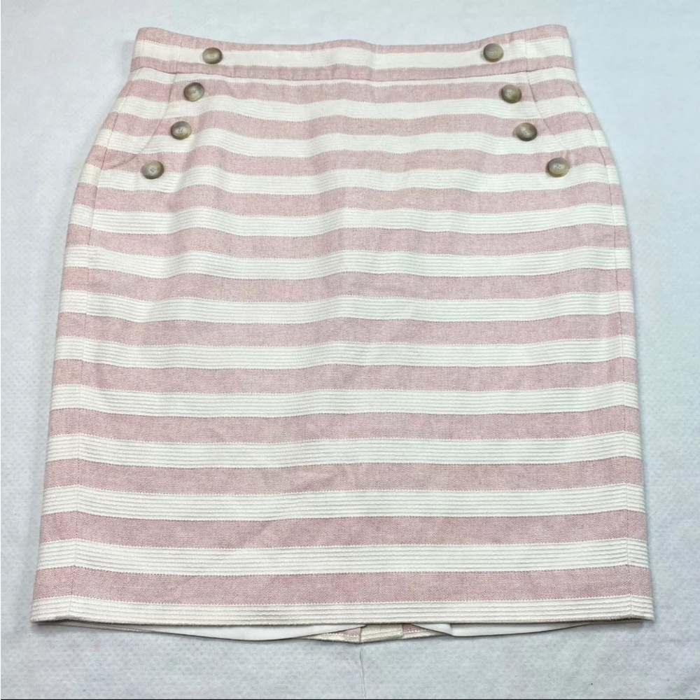 SIZE 6 NWOT 100% Cotton Loft striped pencil skirt with button detail and pockets